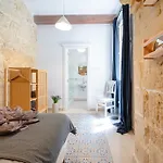 'notabile' - Private Townhouse In Vakantiehuis
