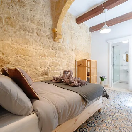 'notabile' - Private Townhouse In *