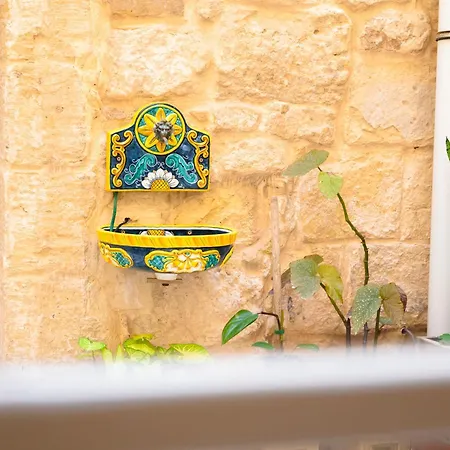 'notabile' - Private Townhouse In *