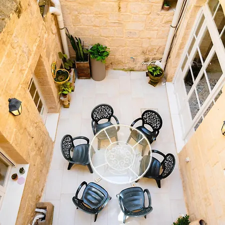 'notabile' - Private Townhouse In Vakantiehuis Mdina