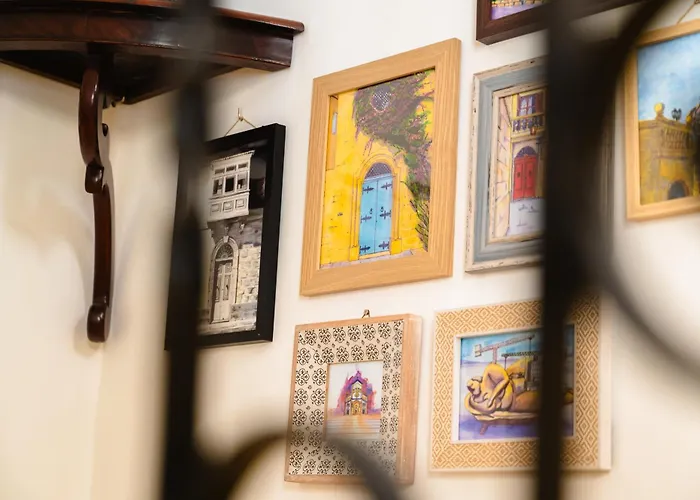 'notabile' - Private Townhouse In Holiday home Mdina