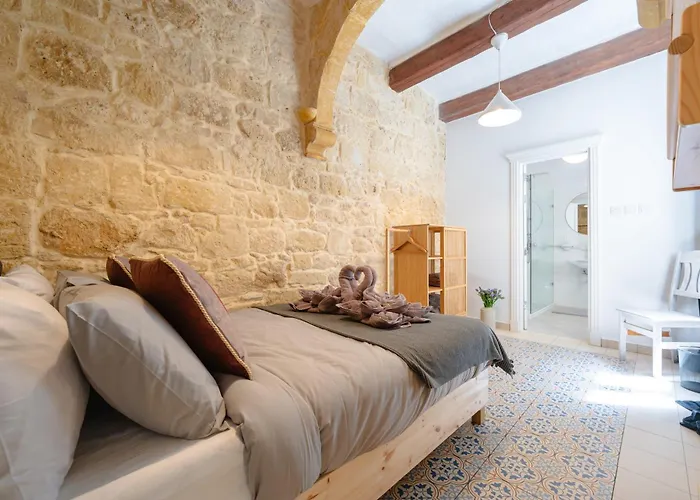 'notabile' - Private Townhouse In *