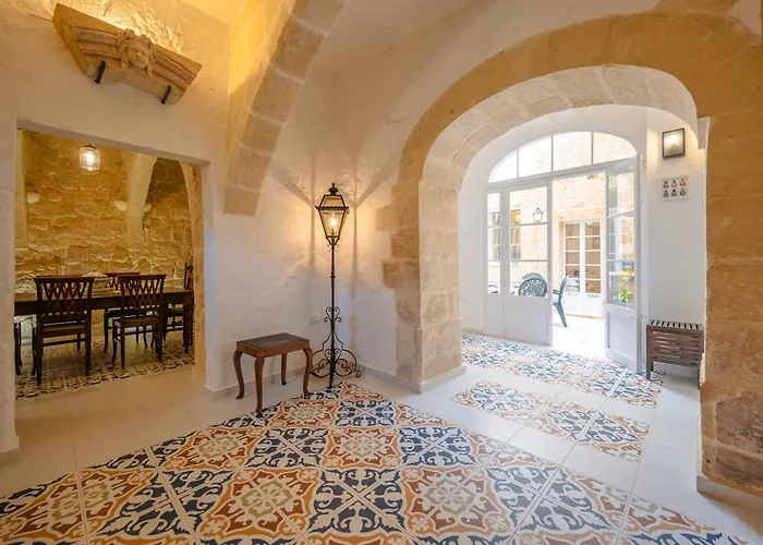 'notabile' - Private Townhouse In