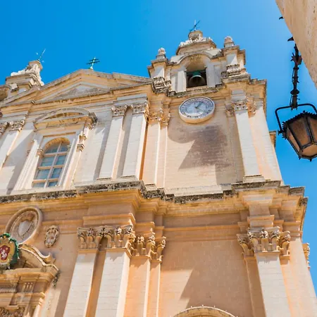 'notabile' - Private Townhouse In Mdina