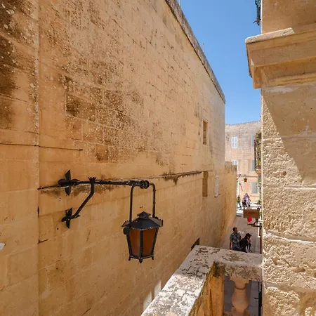 Nyaraló 'notabile' - Private Townhouse In *