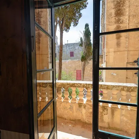 'notabile' - Private Townhouse In Casa vacanze *
