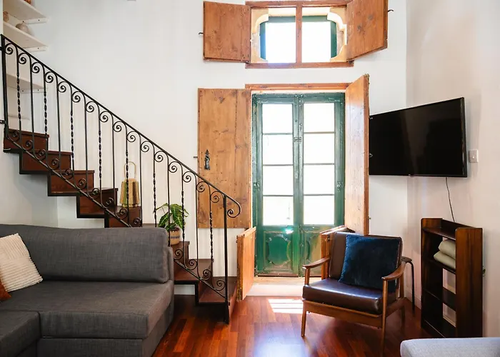 'notabile' - Private Townhouse In