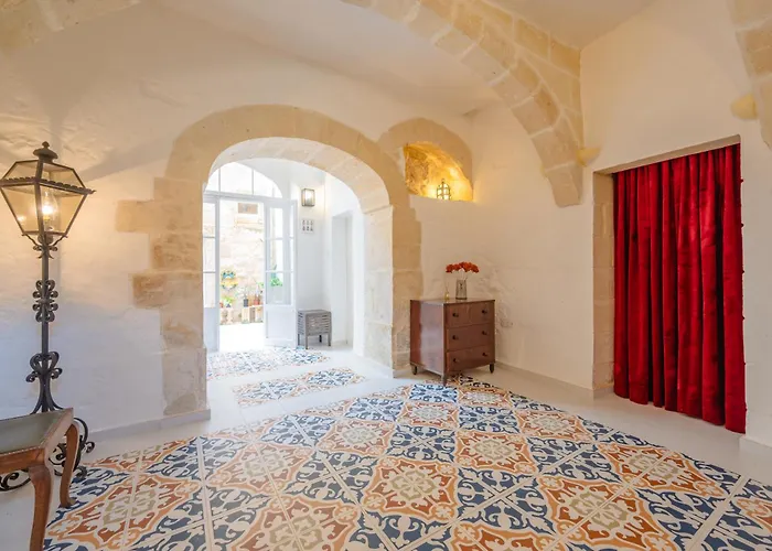 'notabile' - Private Townhouse In